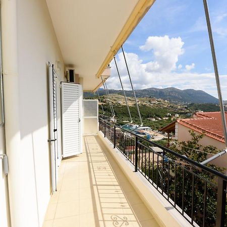 Vasili'S Family Apartments هيماري المظهر الخارجي الصورة