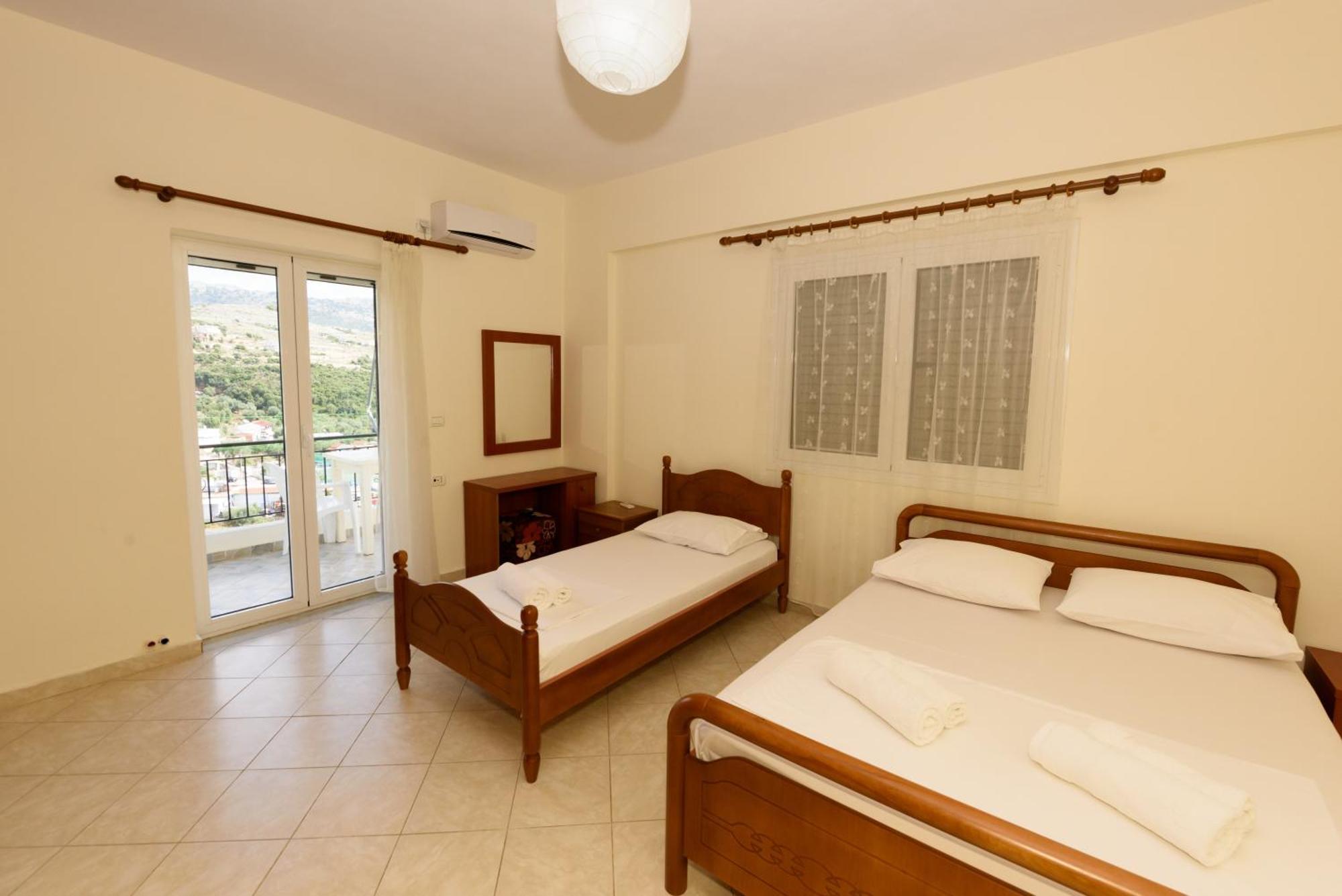 Vasili'S Family Apartments هيماري المظهر الخارجي الصورة