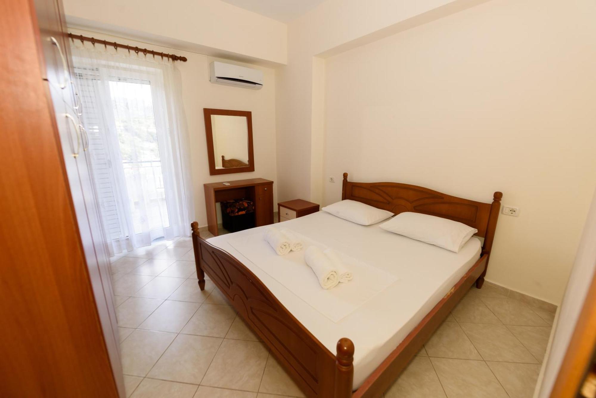 Vasili'S Family Apartments هيماري المظهر الخارجي الصورة