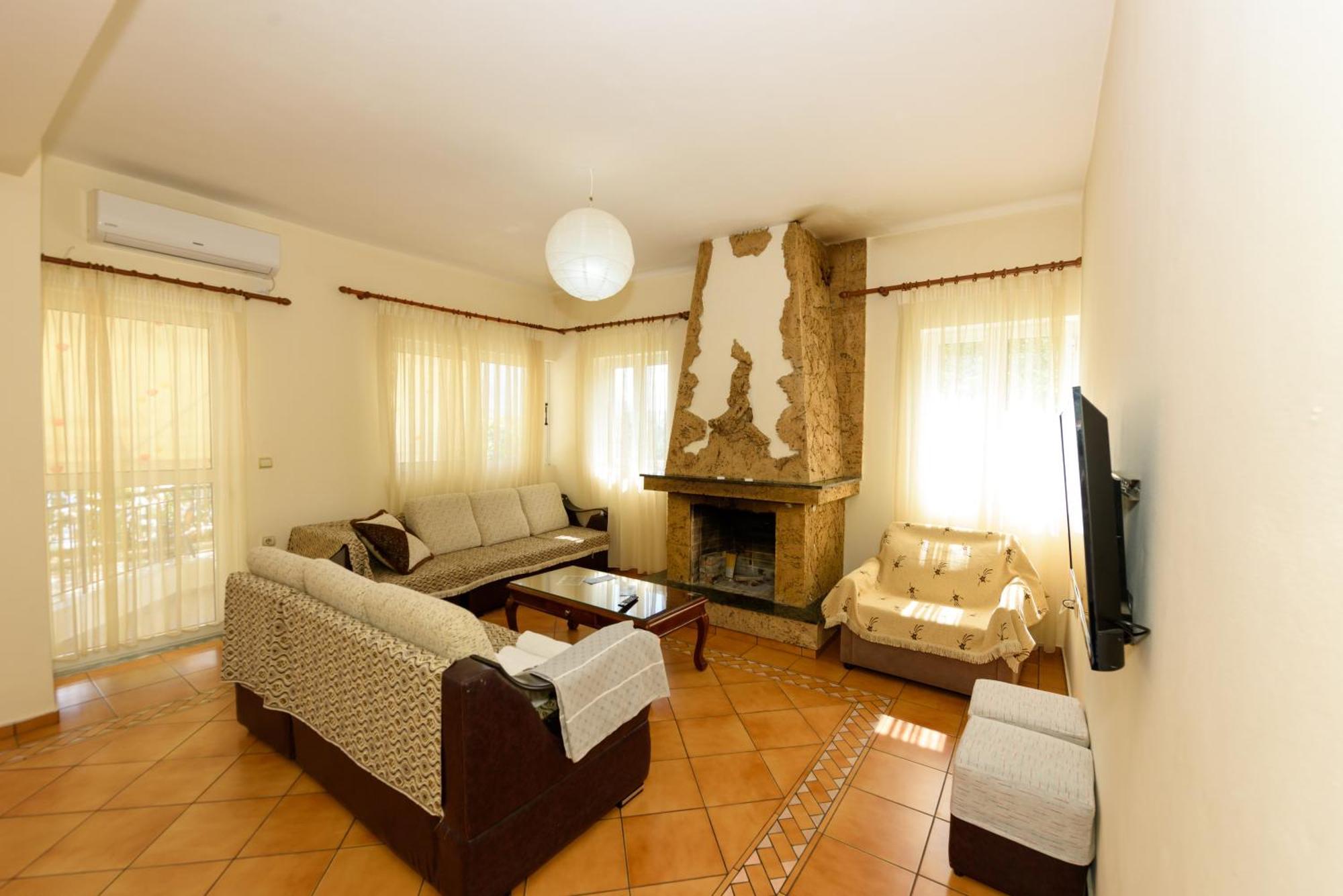 Vasili'S Family Apartments هيماري المظهر الخارجي الصورة