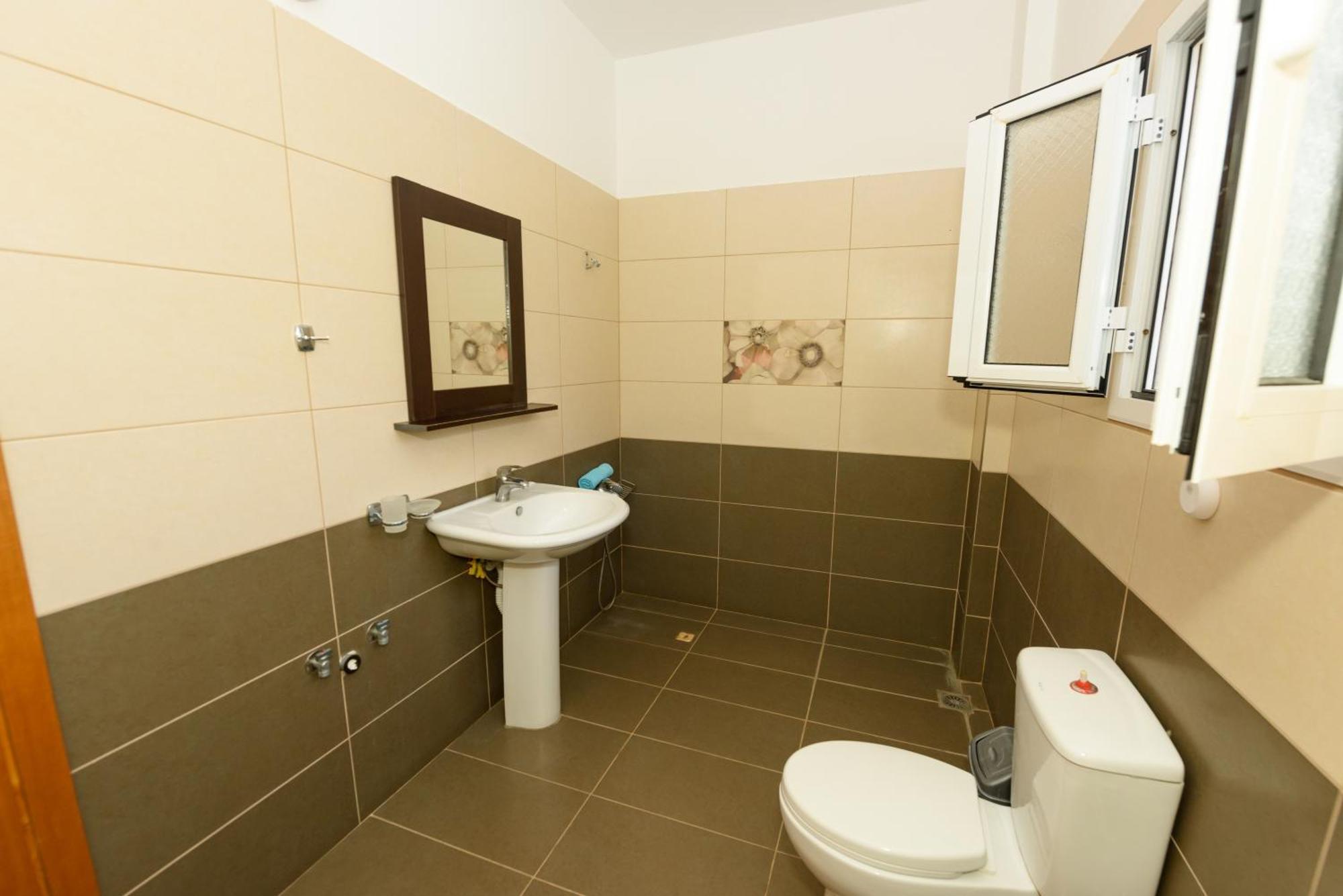 Vasili'S Family Apartments هيماري المظهر الخارجي الصورة