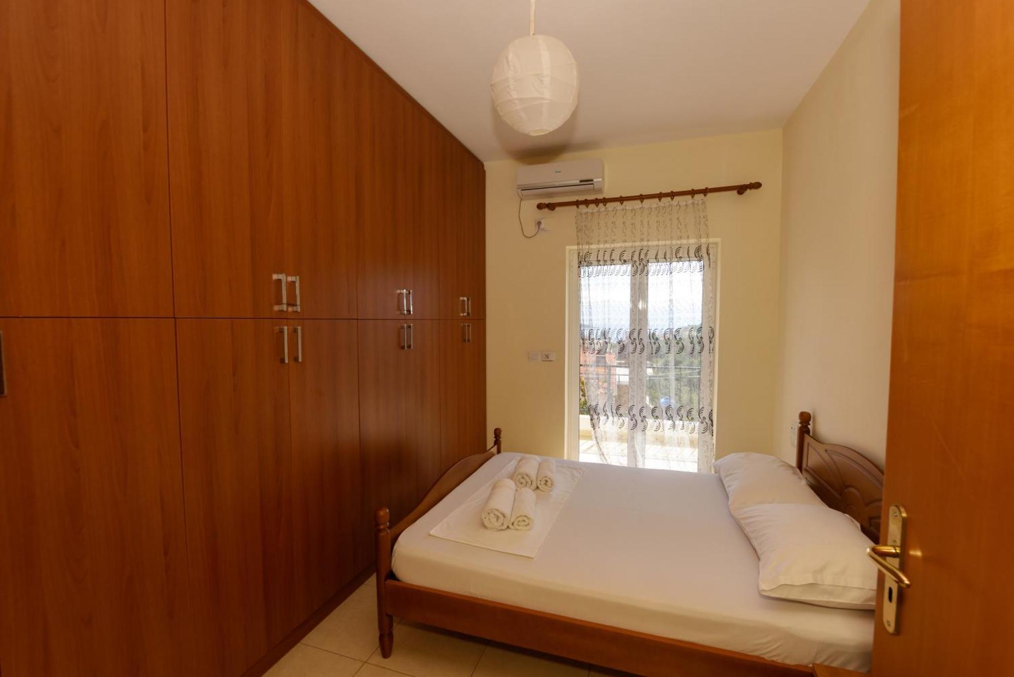 Vasili'S Family Apartments هيماري المظهر الخارجي الصورة